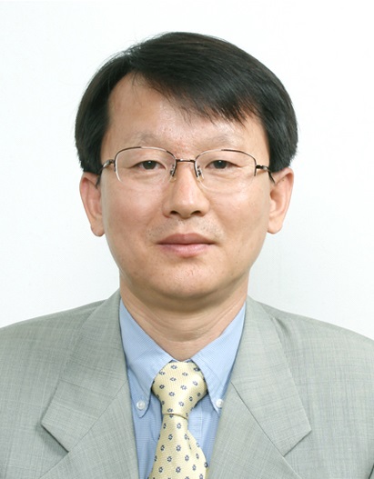 유재수교수.jpg